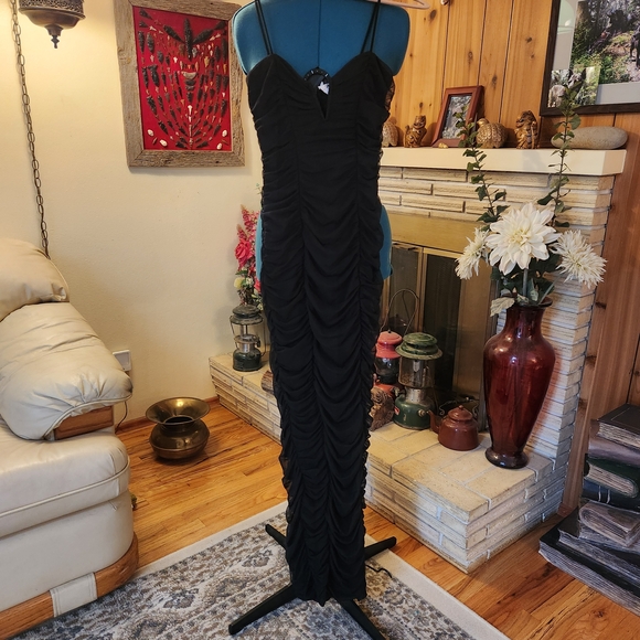 Princess Polly Dresses & Skirts - 🔥 GOING FAST: Princess Polly Black Ruched Maxi Dress - NWT 🔥